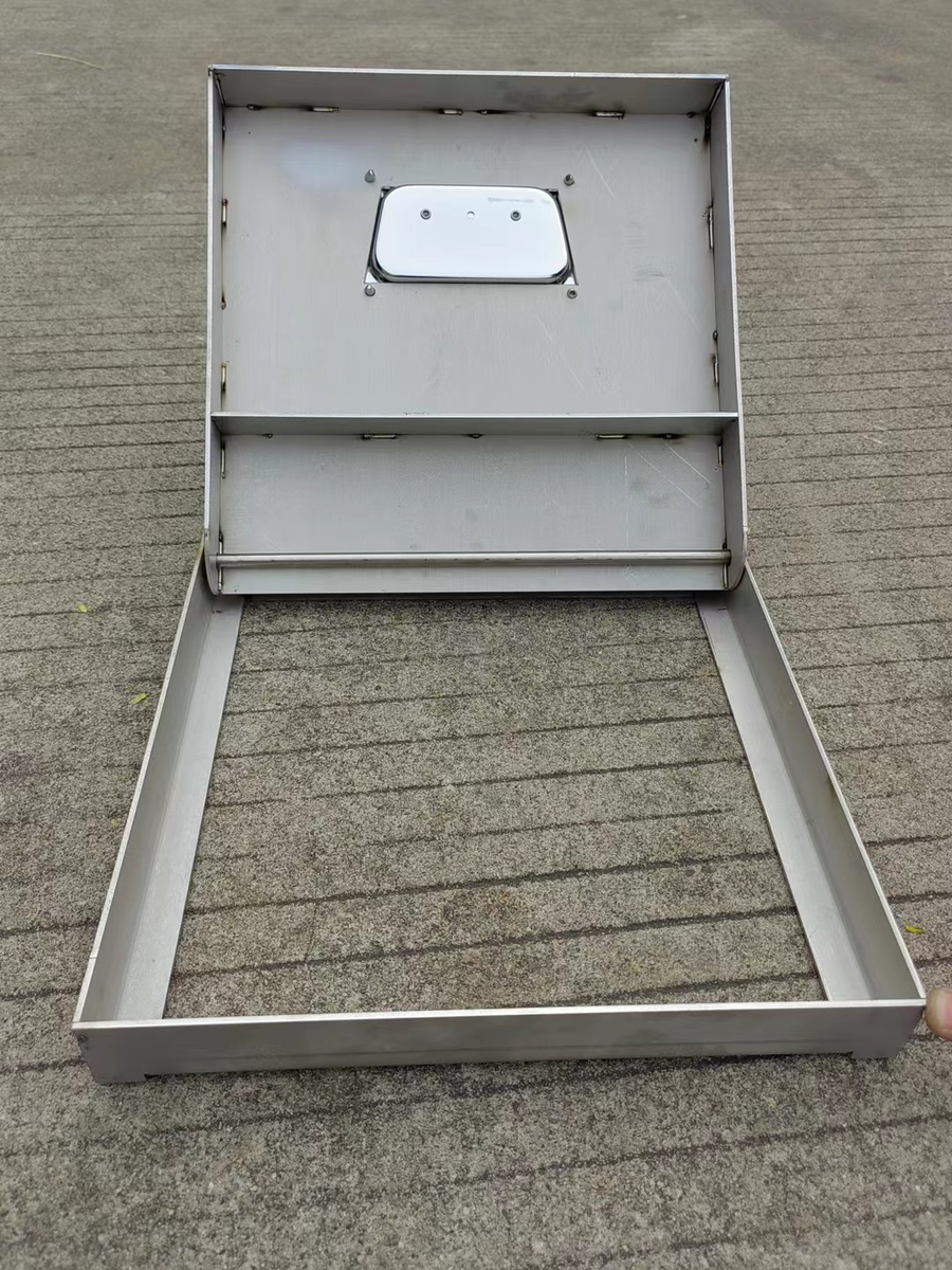 Manhole cover product display