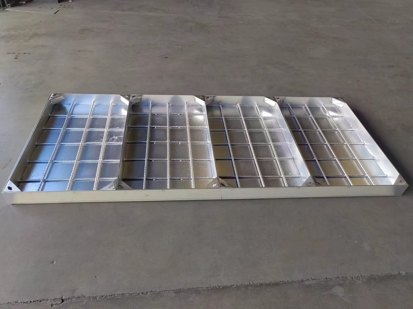 Stainless Steel Manhole Cover